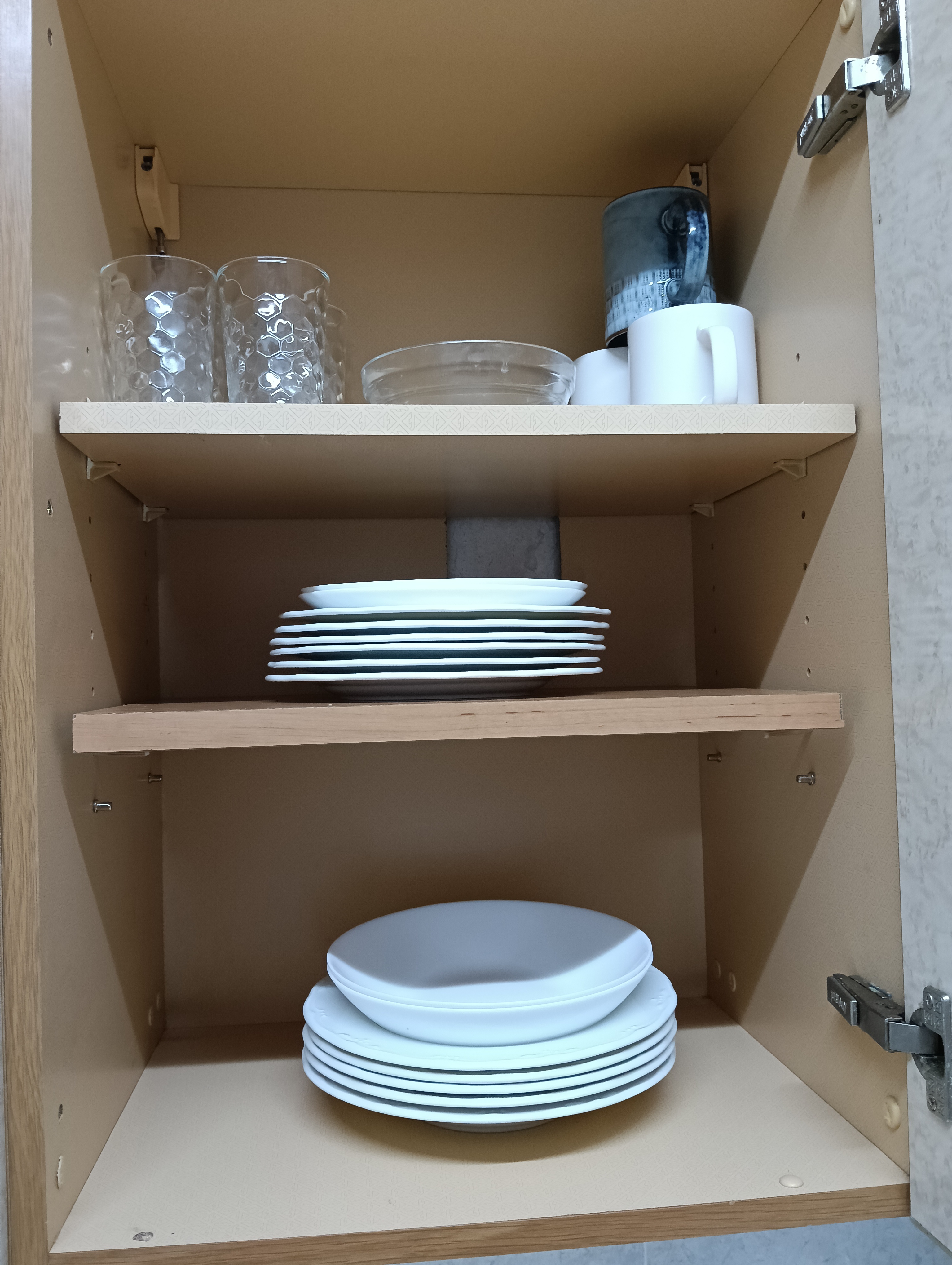 Platos, vasos y tazas