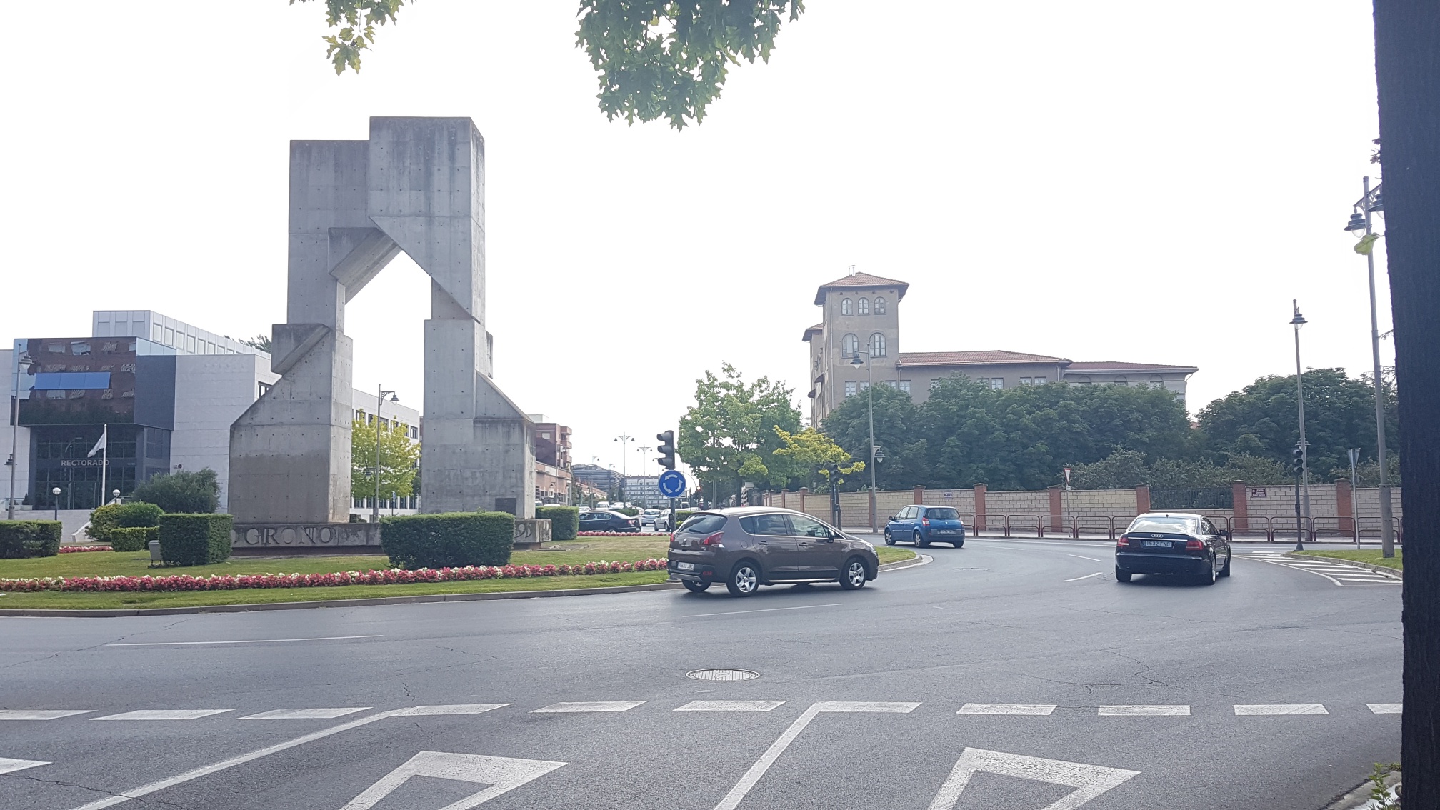 Cerca Universidad de la Rioja